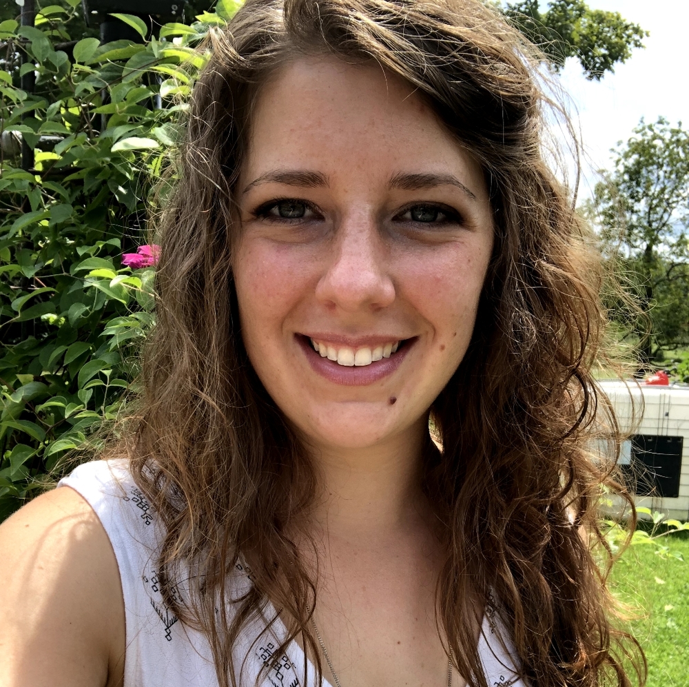 Meet your Posher, Deidra